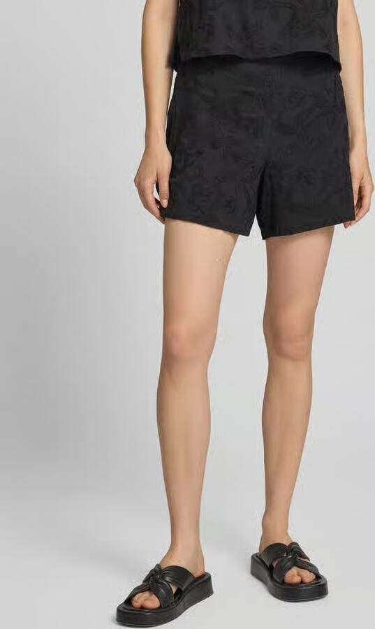 Pieces regular fit stoffen shorts van puur katoen model 'PCGINGER' - Foto 2