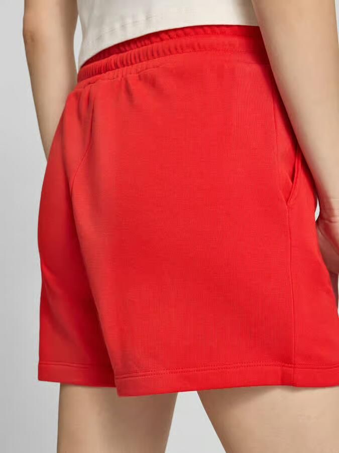 Pieces regular fit sweatshorts van katoenmix model 'CHILLI'