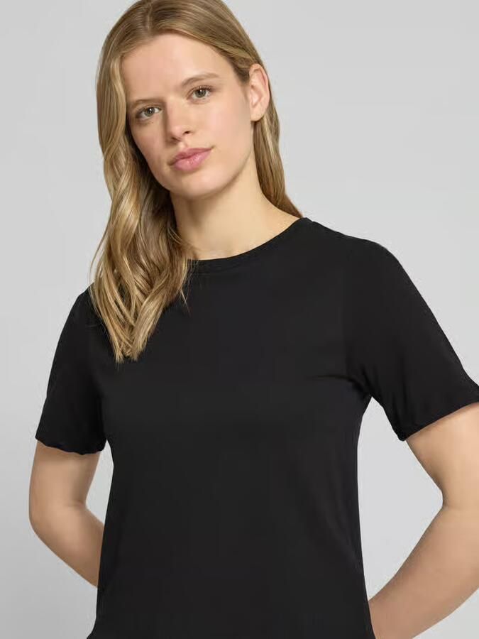 Pieces regular fit T-shirt van puur katoen model 'DISSO'