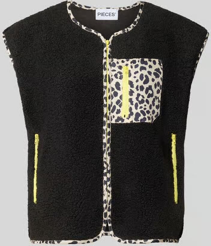 Pieces relaxed fit bodywarmer in teddylook model 'KATTY'