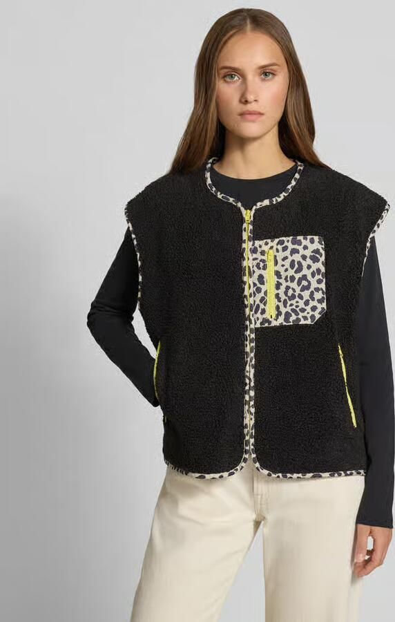 Pieces relaxed fit bodywarmer in teddylook model 'KATTY' - Foto 2