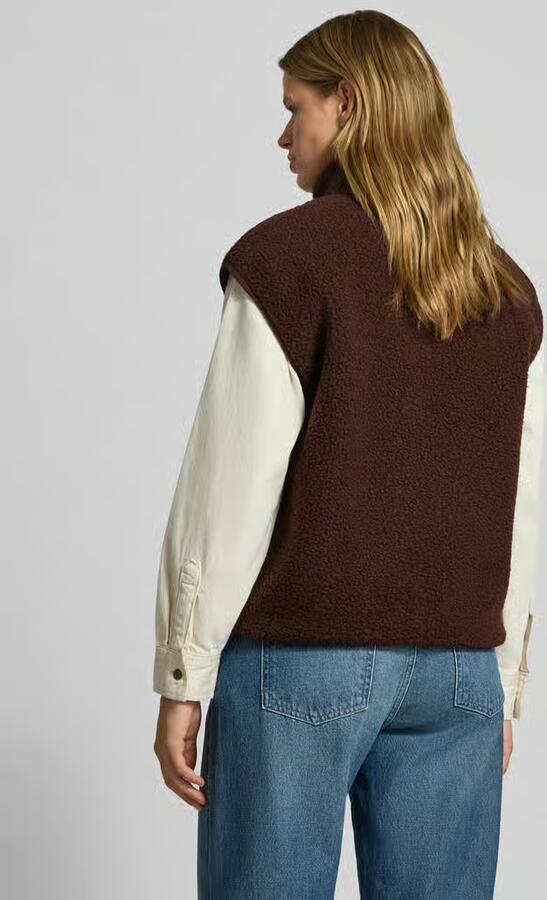 Pieces relaxed fit bodywarmer in teddylook model 'SADIA' - Foto 2