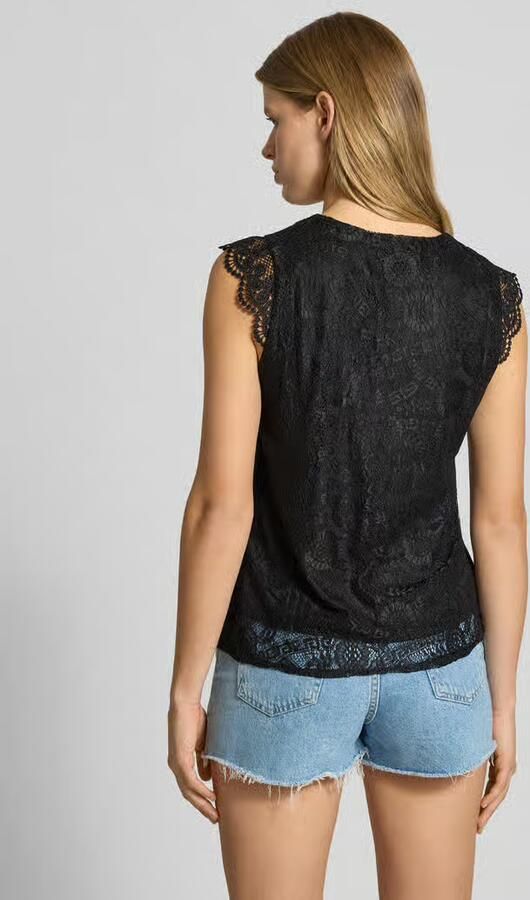 Pieces Kanten top PCOLLINE SL LACE V-NECK TOP WVN NOOS