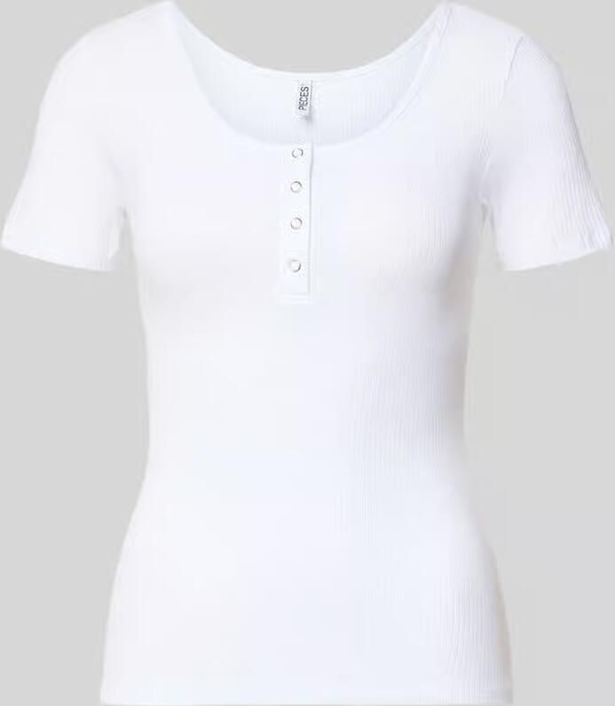 Pieces Slim fit T-shirt van katoenmix met kort drukknooppaneel model 'KITTE' - Foto 4