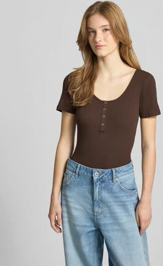 Pieces slim fit T-shirt van katoenmix model 'KITTE' - Foto 2