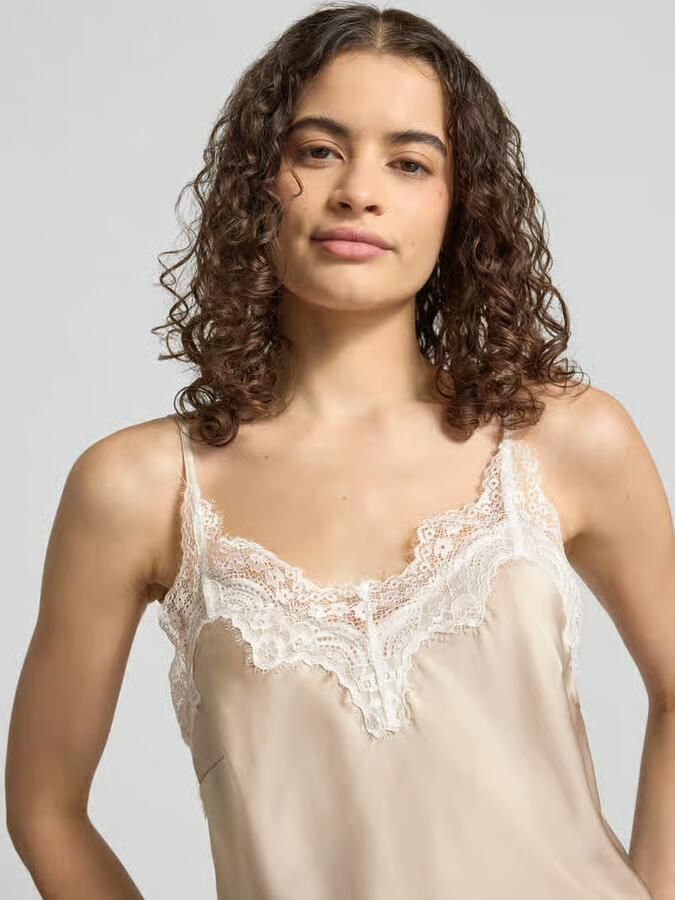 Pieces slim fit tanktop met kant model 'JESSA' - Foto 2