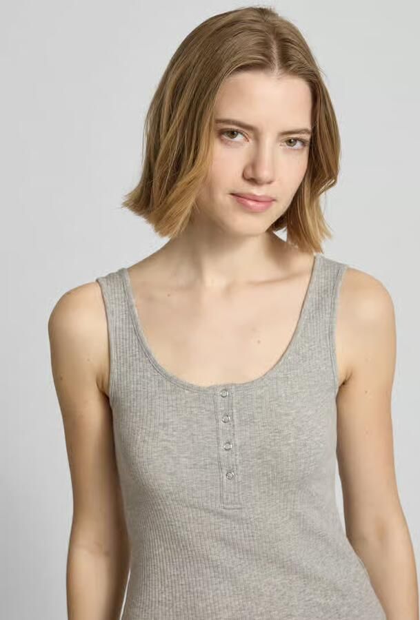 Pieces slim fit tanktop van mix van biologisch katoen model 'KITTE'
