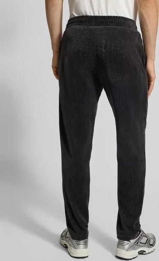 PUMA Performance Corduroy broek met elastische band
