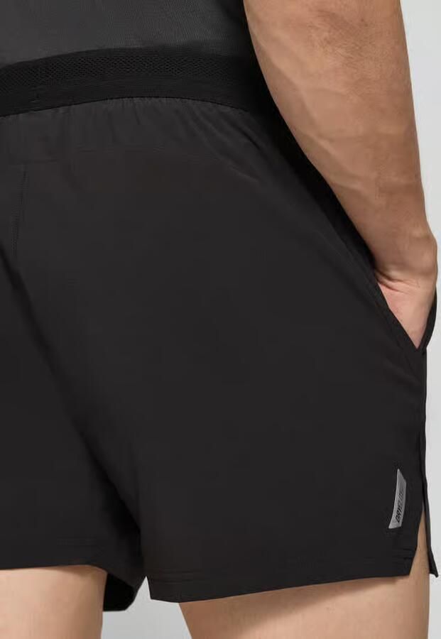 PUMA Performance regular fit korte broek met logoprint