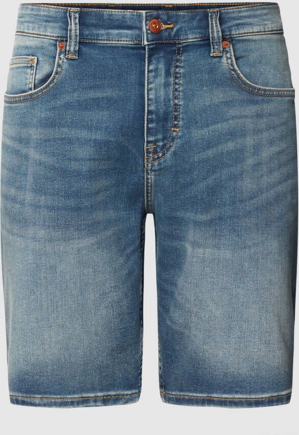 QS by s.Oliver Jeansshorts met labelpatch