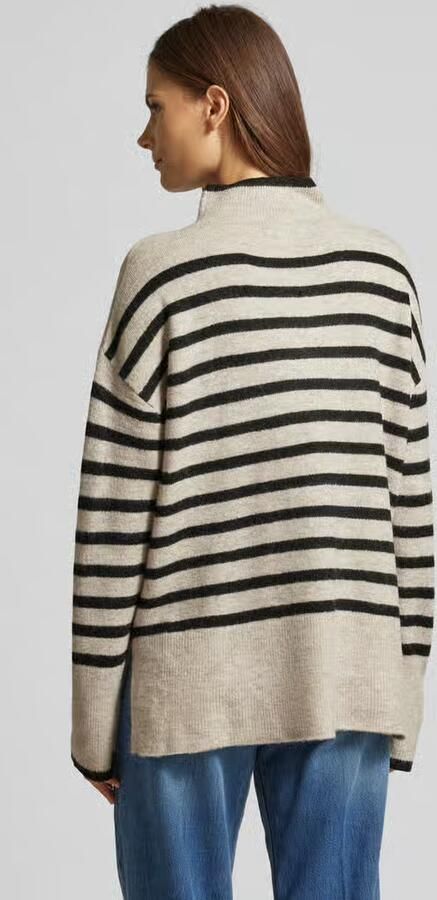 Q S by s.Oliver gestreepte coltrui beige zwart