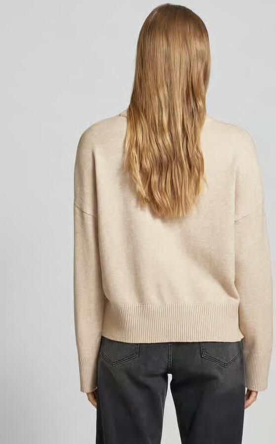 QS Gebreide pullover van viscosemix met extra brede schouders