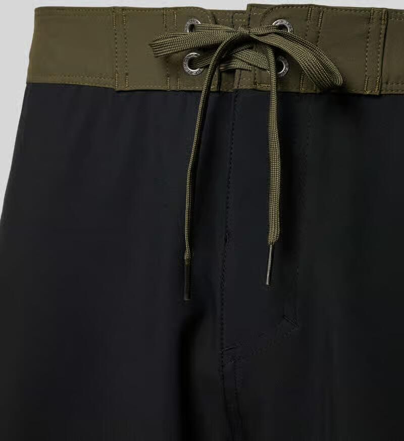 Quiksilver regular fit zwembroek met logopatch model 'Nomad'
