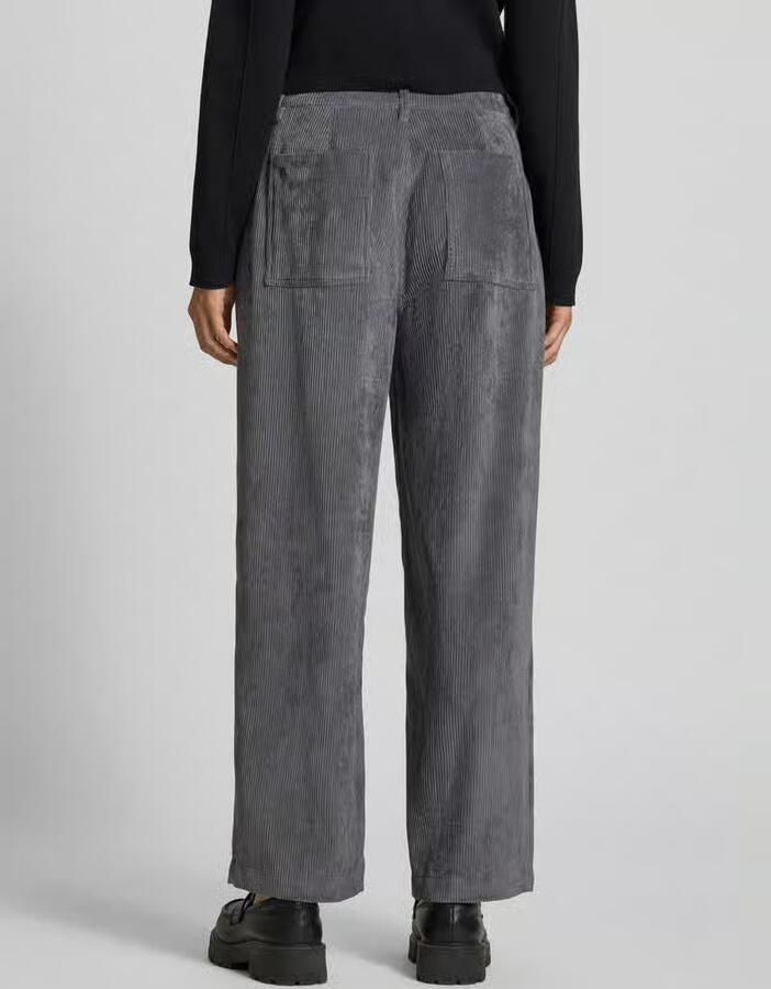RAFFAELLO ROSSI Straight leg corduroy broek met ceintuurlussen model 'YUKI'