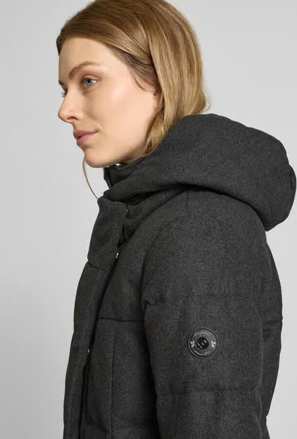 Ragwear Gewatteerde lange jas met capuchon model 'Pavla'