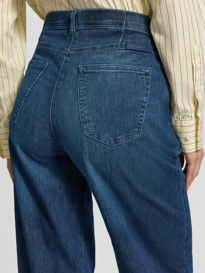 Raphaela By Brax Flared fit jeans met steekzakken model 'Laura' - Foto 2