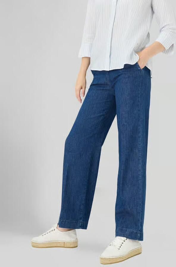 Raphaela By Brax flared jeans van katoenmix model 'PAM'