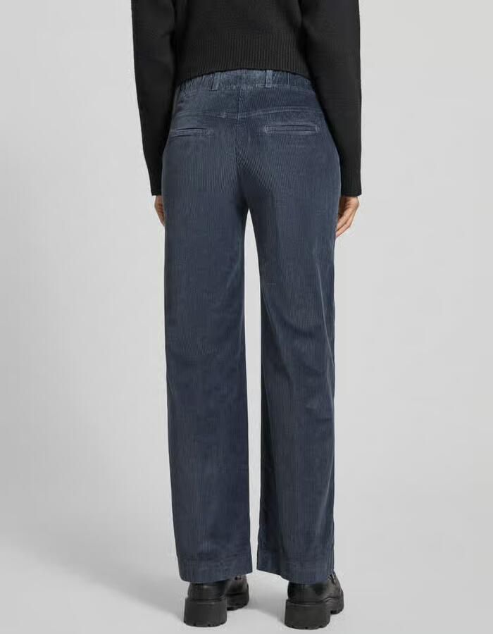 Raphaela By Brax Slim fit corduroy broek met elastische band model 'Pam Flared'