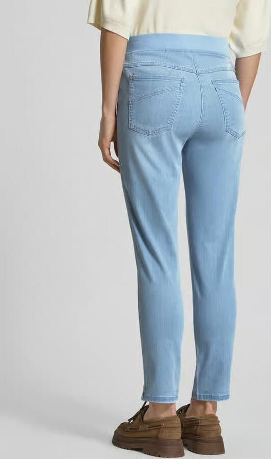 Raphaela By Brax slim fit jeans van katoenmix model 'PAMINA 6 8 DEKO'