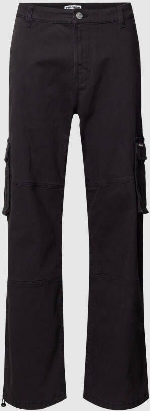 REVIEW Cargobroek in effen design