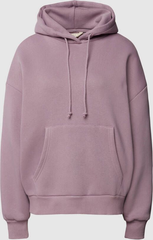 REVIEW Hoodie met oversized schouders