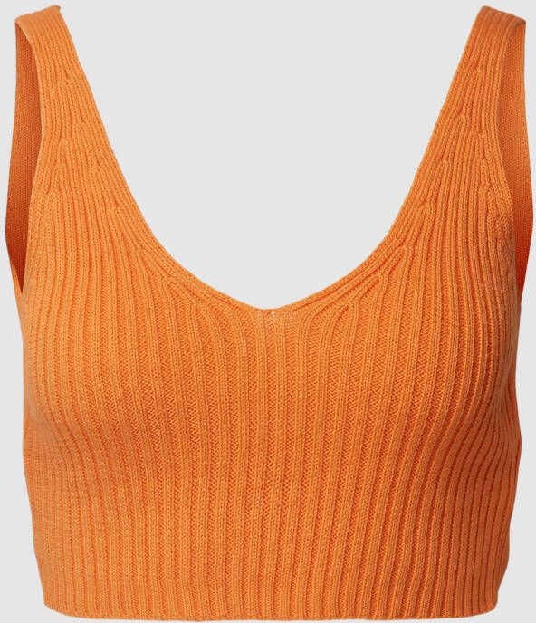 REVIEW Korte top met vetersluiting aan de achterkant