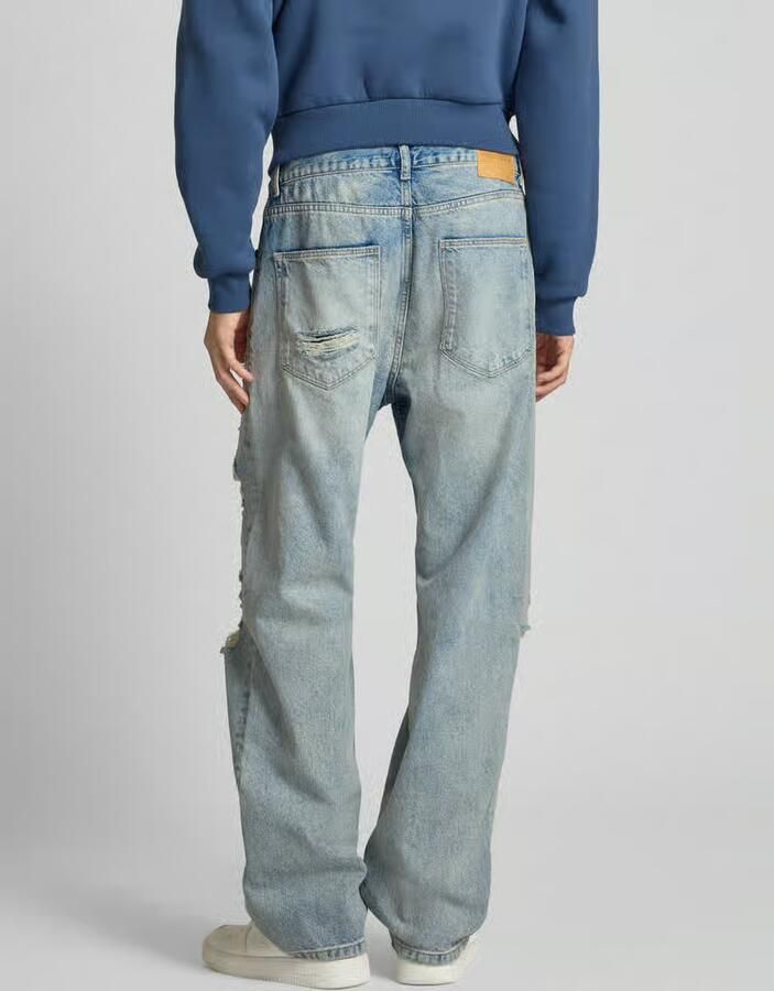 REVIEW Baggy fit jeans in een destroyed-look