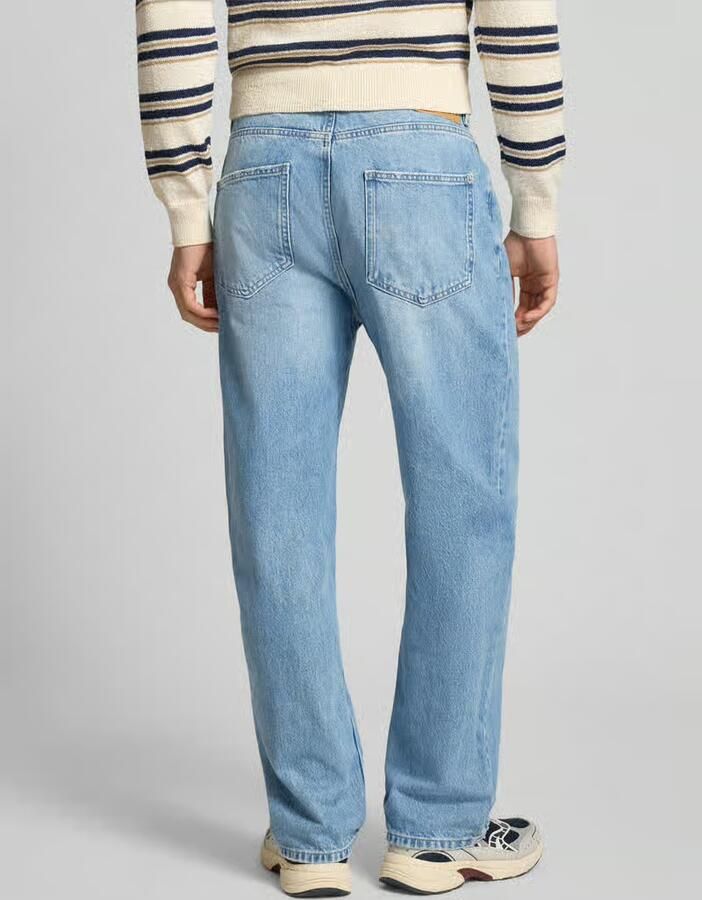 REVIEW baggy jeans in lichte wassing en klassiek 5-pocketmodel