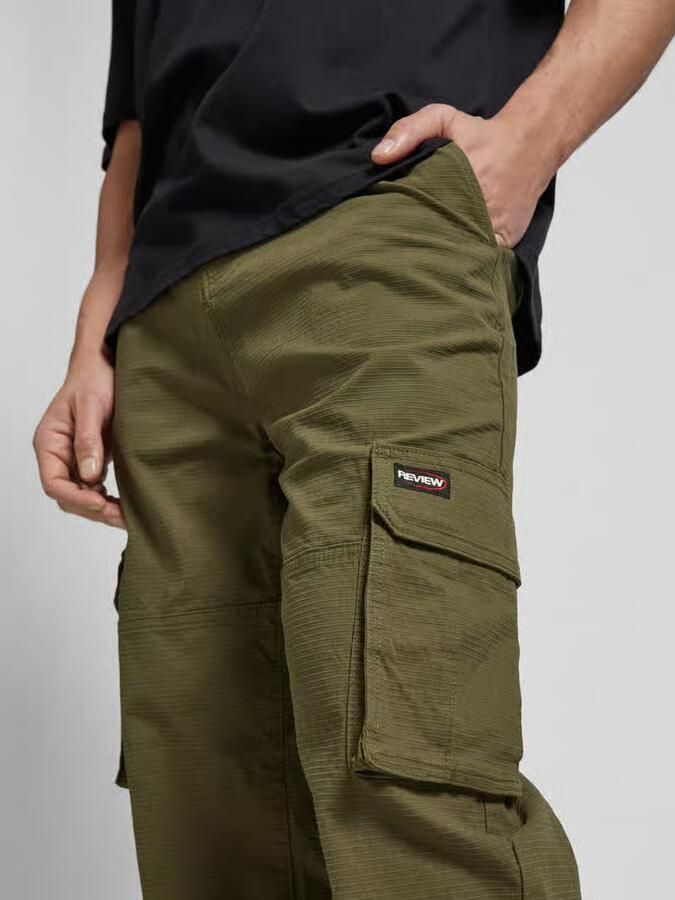 REVIEW Cargobroek met labeldetail - Foto 2