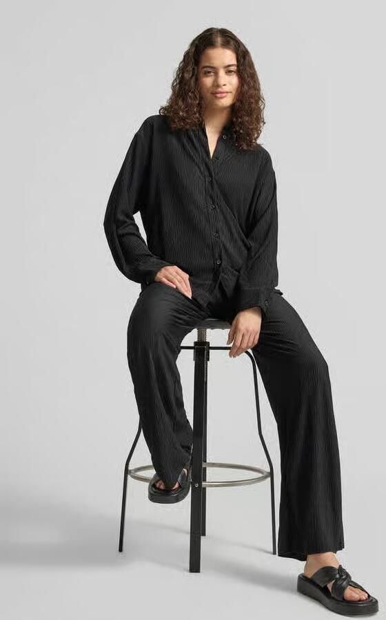 REVIEW Flared cut broek met plissévouwen en elastische band
