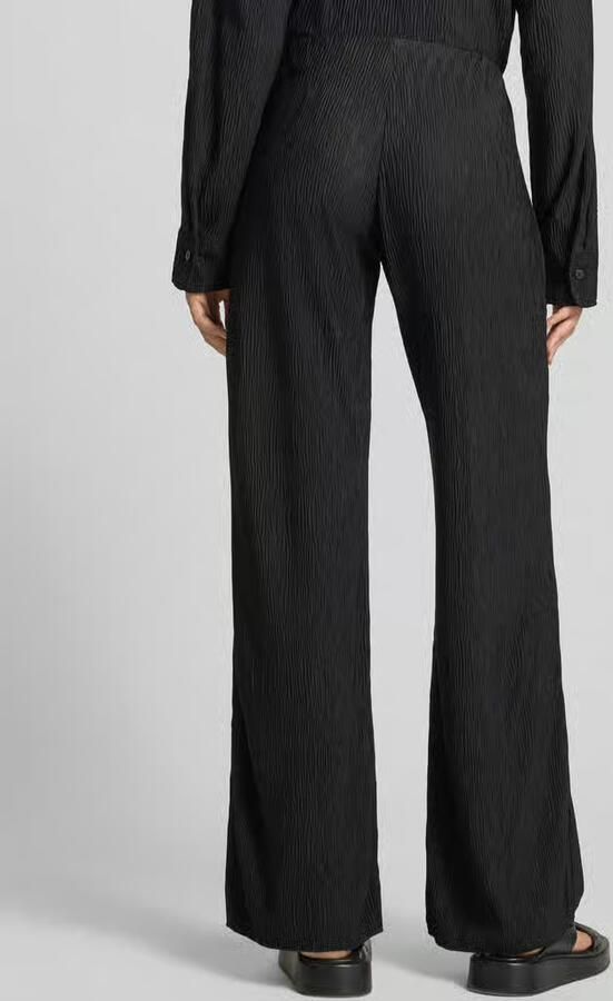 REVIEW Flared cut broek met plissévouwen en elastische band - Foto 3
