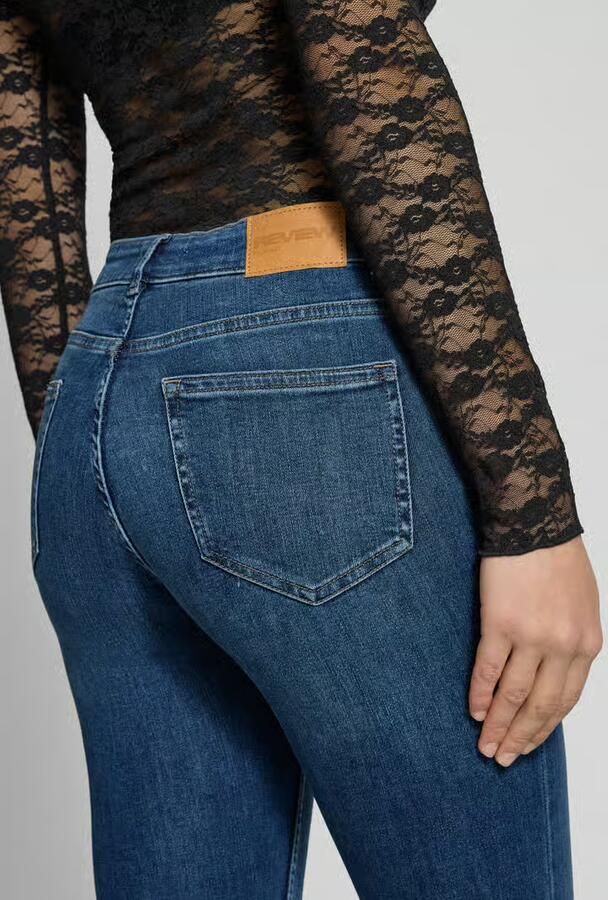 Review Flared fit Jeans in 5-pocketmodel