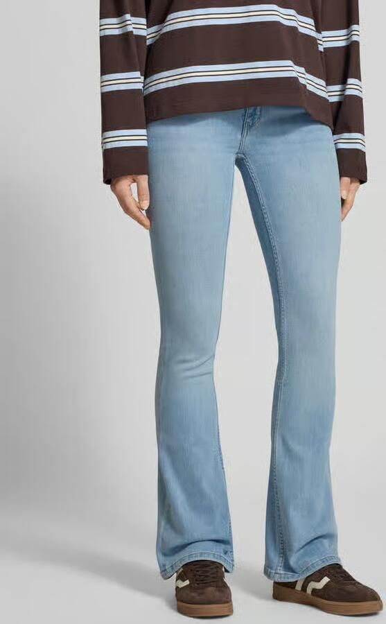 REVIEW Flared fit Jeans in 5-pocketmodel - Foto 2