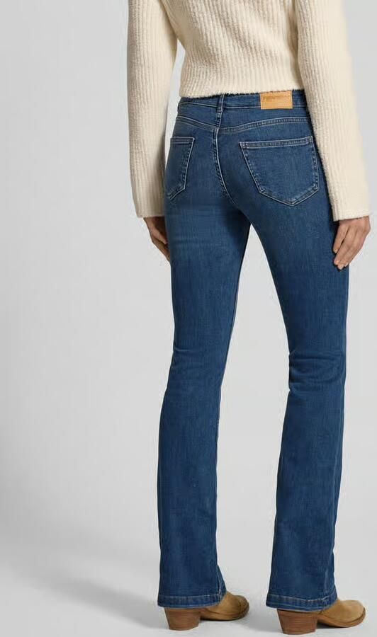 Review Flared jeans met 5-pocketmodel