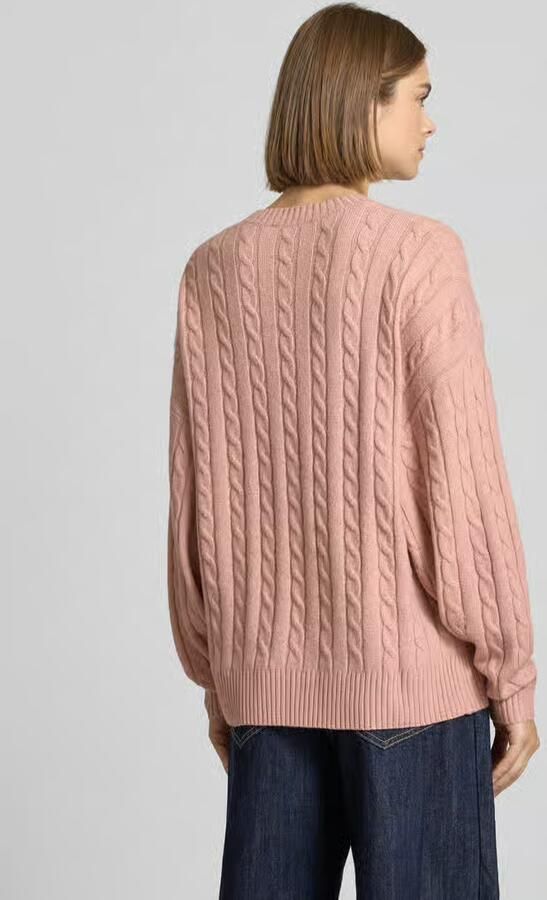 REVIEW Gebreide pullover met kabelpatroon