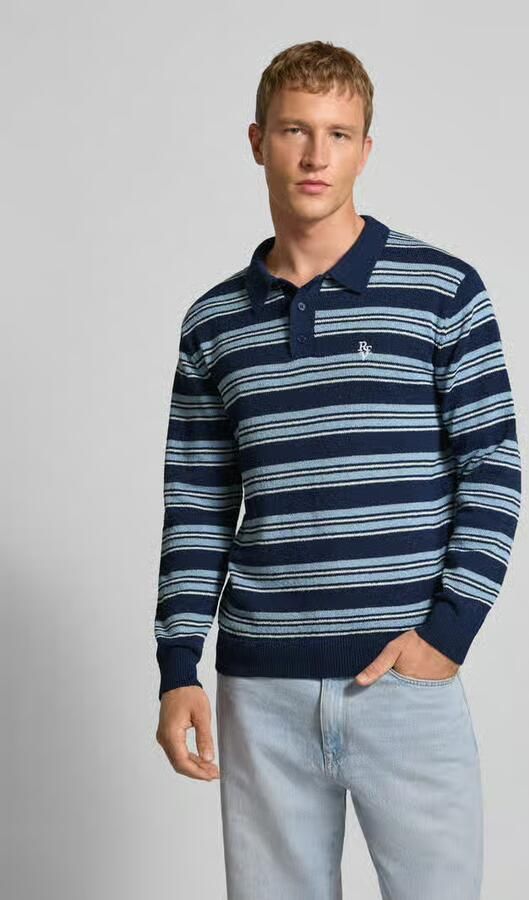 REVIEW Gebreide pullover met polokraag in bouclé-look - Foto 3