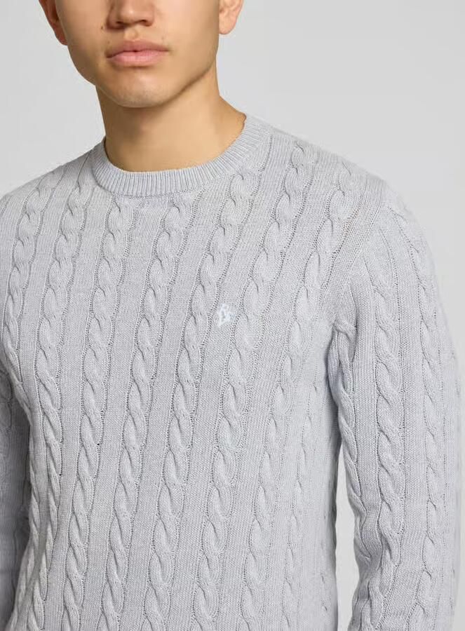 REVIEW Gebreide trui met kabelpatroon en logo-stitching