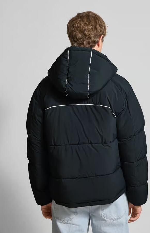 REVIEW Jack met ritszakken en labeldetail