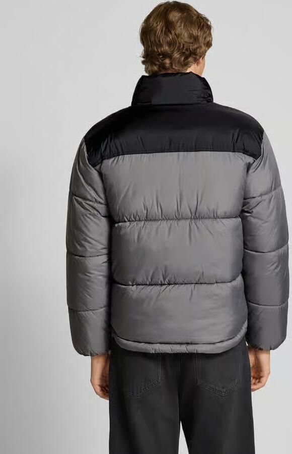 REVIEW Gewatteerd jack met opstaande kraag