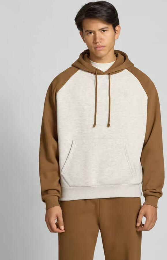 REVIEW Hoodie met capuchon - Foto 2