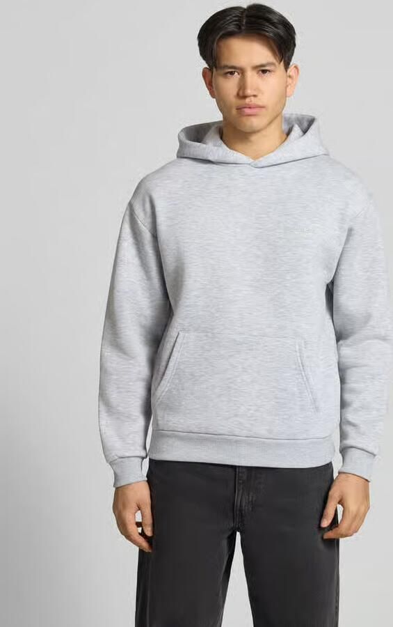 REVIEW Essentials hoodie met logo - Foto 2