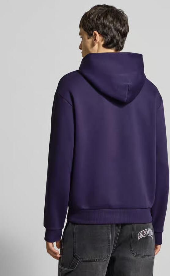 REVIEW Hoodie met labelprint