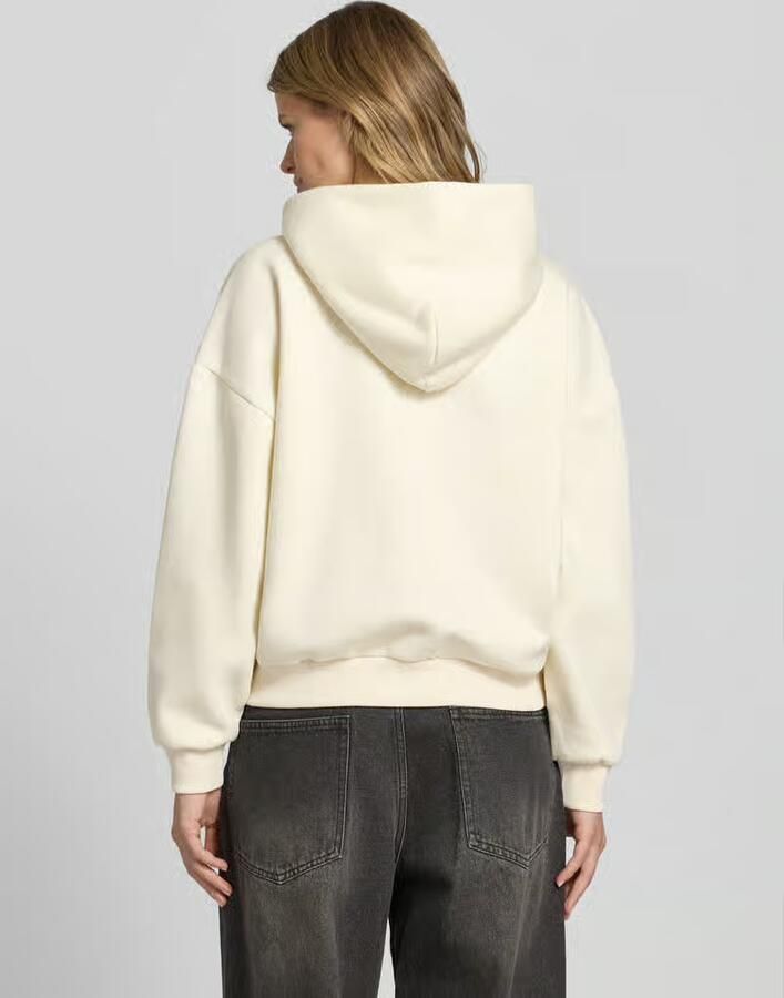 REVIEW Hoodie met labelstitching en kangoeroezak