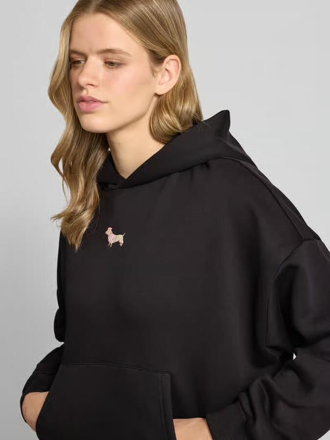 REVIEW Hoodie met motiefstitching en kangoeroezak
