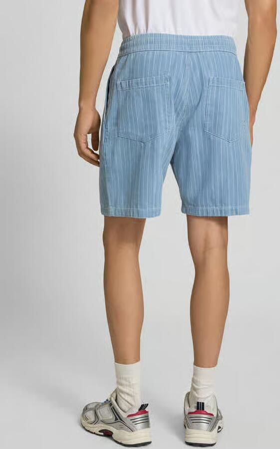REVIEW Korte broek met structuurpatroon en elastische band - Foto 3