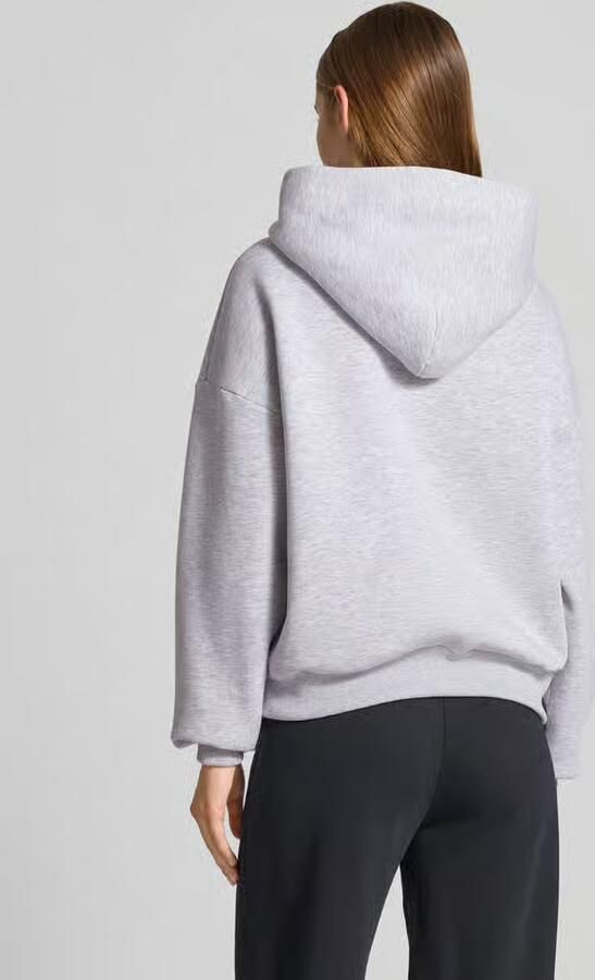 REVIEW Oversized hoodie met motiefstitching