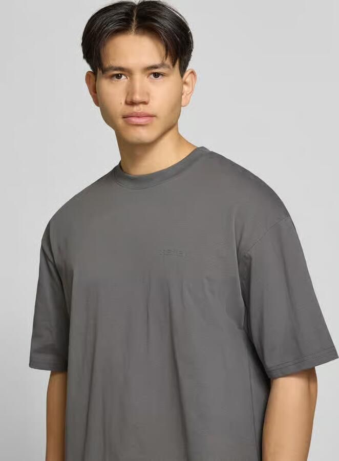 REVIEW Oversized T-shirt met logo en ronde hals
