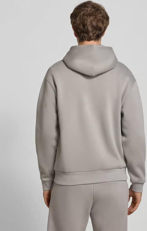 REVIEW regular fit hoodie met kangoeroezak - Foto 3