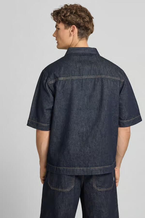 REVIEW regular fit jeansehirt met borstzak