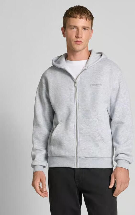 REVIEW Essentials hoodie met ritssluiting en logo - Foto 3